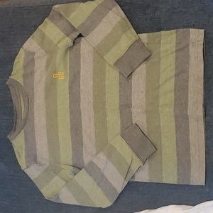 One GAP, one old navy long sleeve tees, size 8 medium